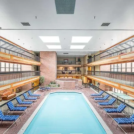 Park Plaza Resort, Ascend Hotel Collection 
