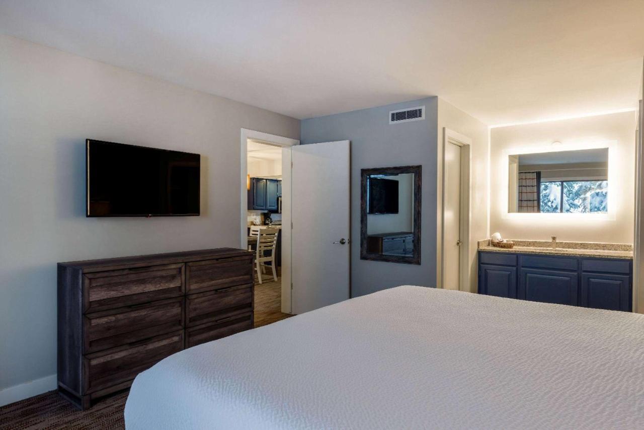 Park Plaza Resort, Ascend Collection 3*